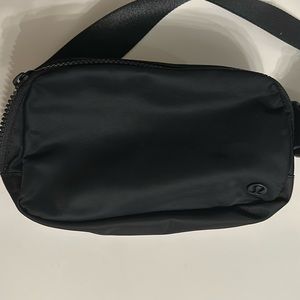 Lulumeon black belt bag